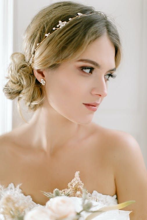50 Pendientes Earrings Sarah Gold Novia Blanca 2