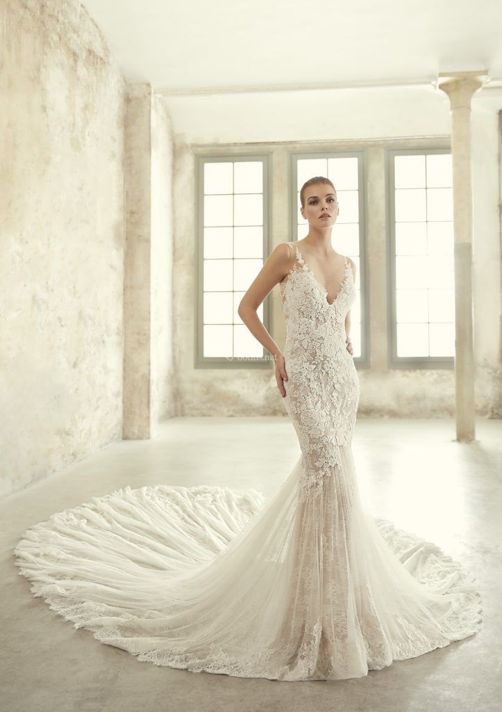 Kalania St. Patrick White One wedding dress vestido de novia 11
