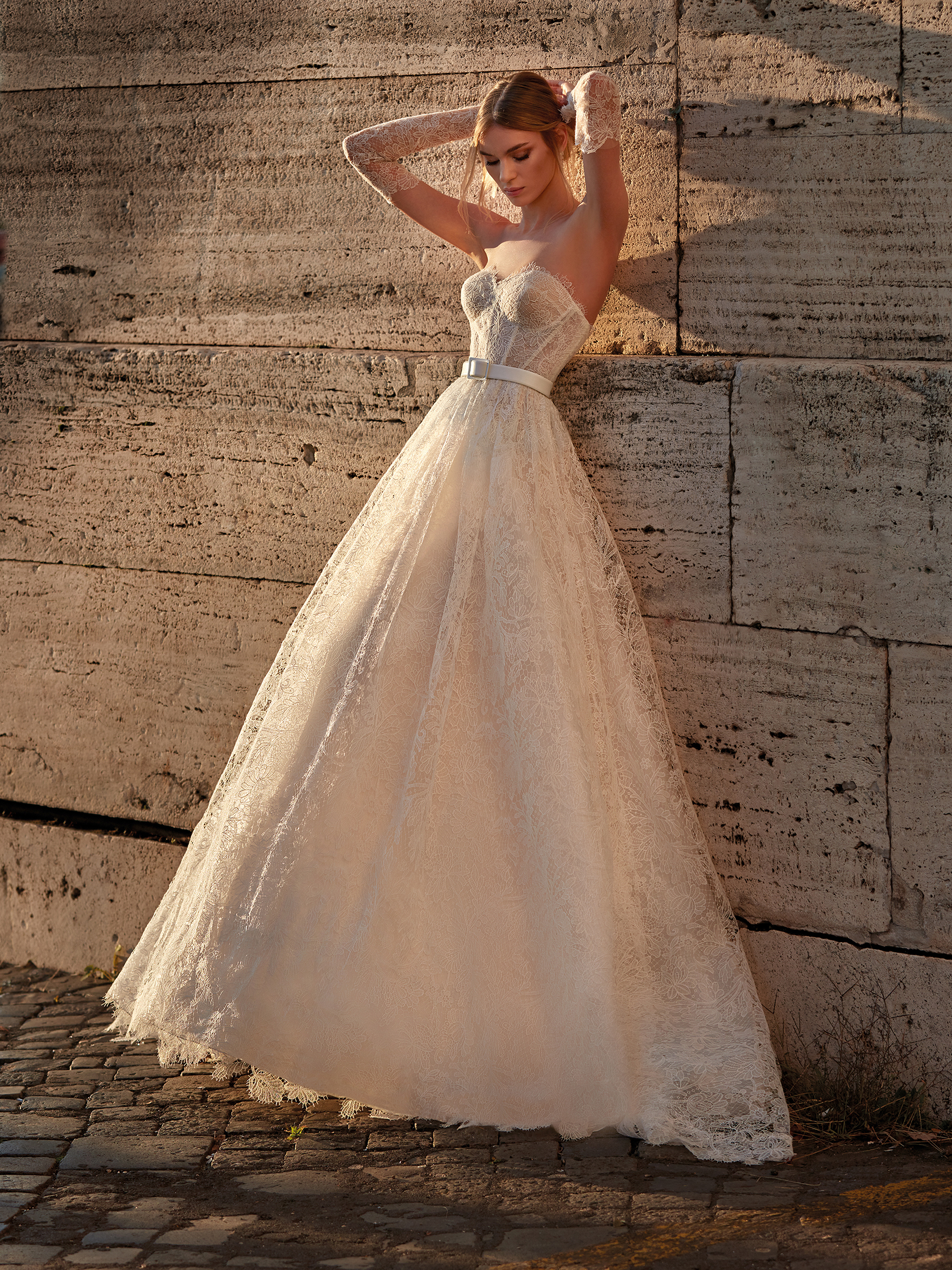 Nicole Milano Pilar vestido de novia wedding dress 1