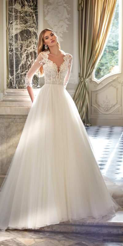 001 NICOLE MILANO ELVENIA