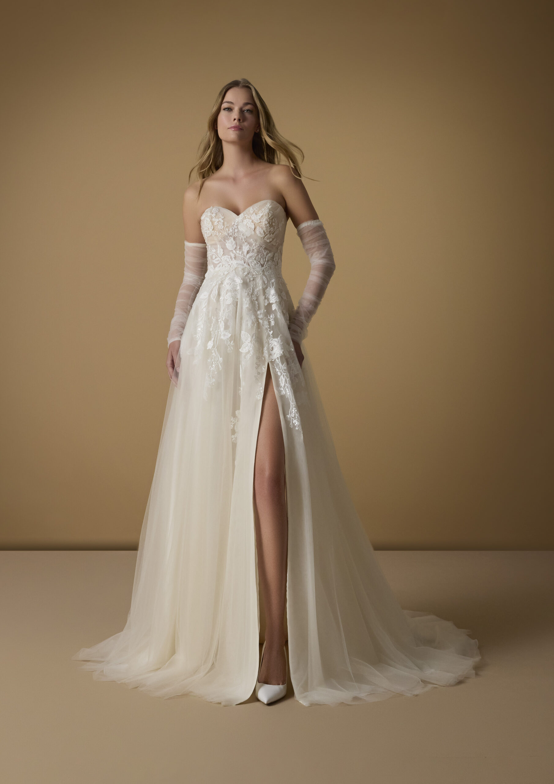 001 NICOLE MILANO LYSINTHEA