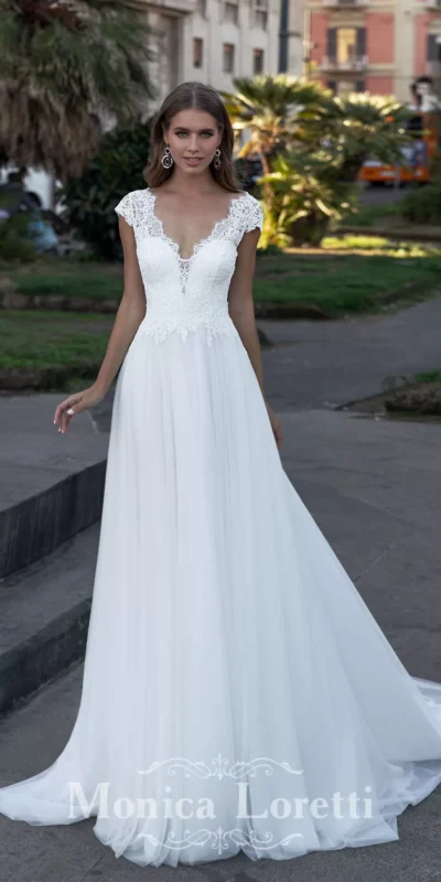 MONICA LORETTI 8152 SAMPLE