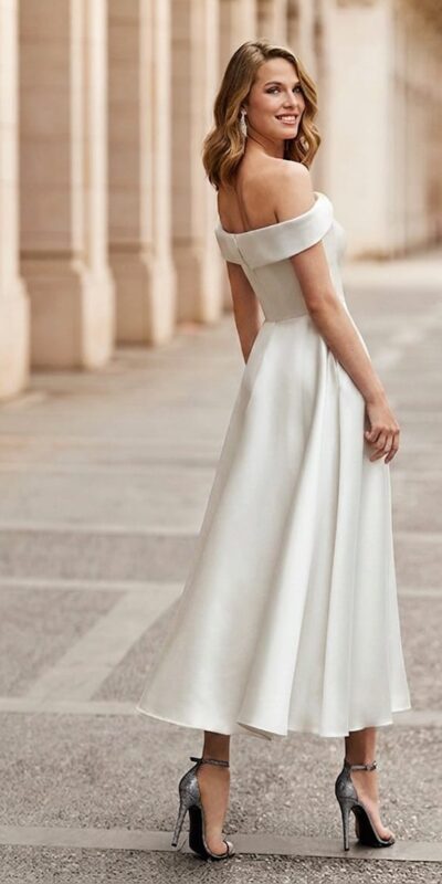 7J2N8 Marfil Barcelona wedding dress vestido de novia 1
