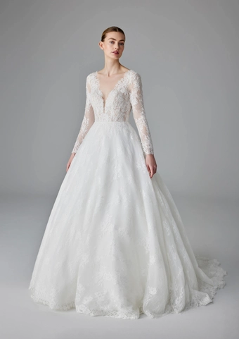 002 PRONOVIAS PARADIS SAMPLE