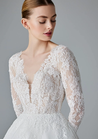Paradis Pronovias wedding dress vestido de novia 1