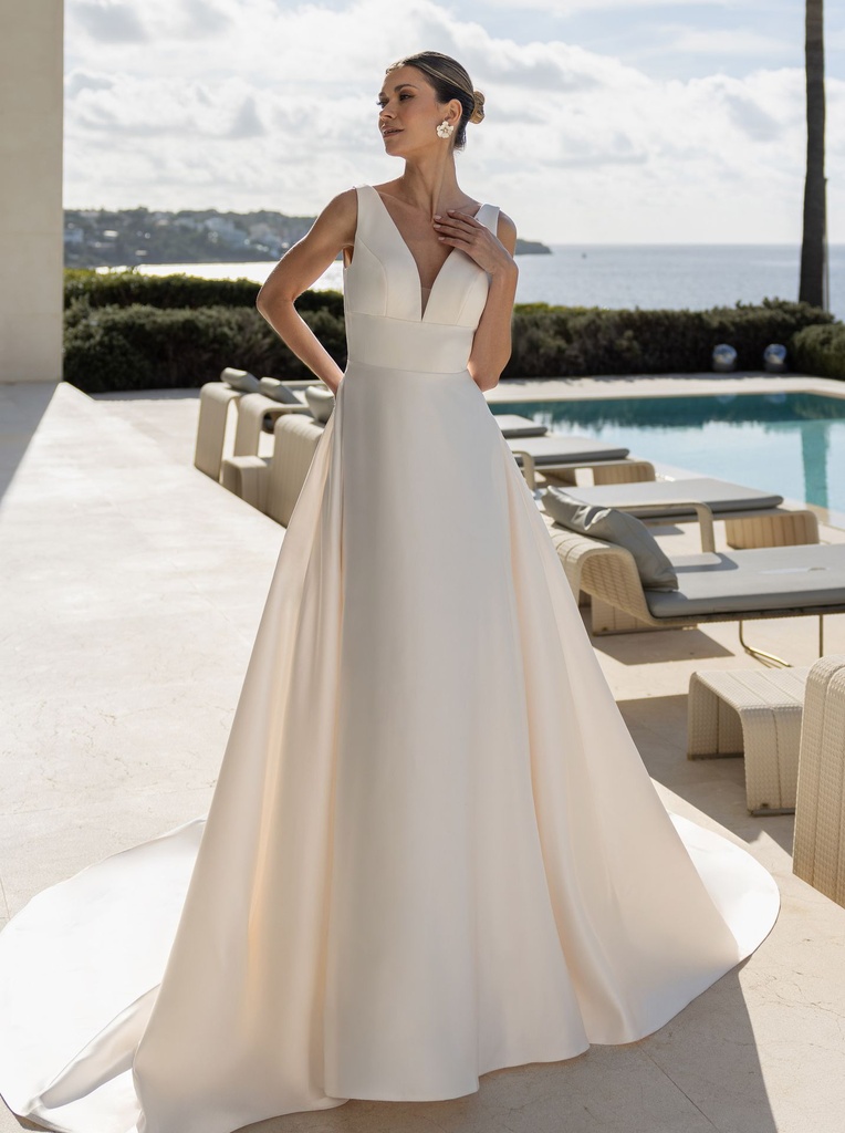 Pearl 2015 Diane Legrand wedding dress vestido de novia 1